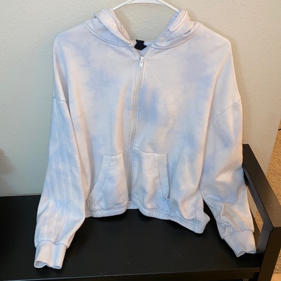 PacSun Sweater - Picture 1 of 6